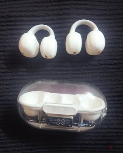 AirPods R & B