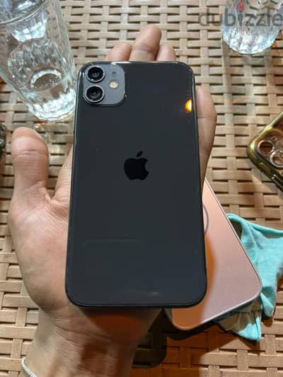 Apple - iPhone 11