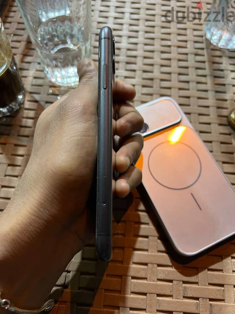 Apple - iPhone 11 1