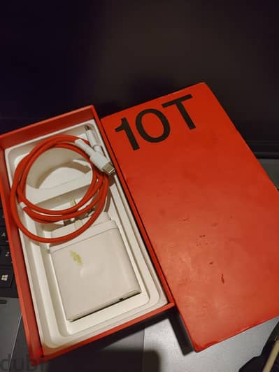 One Plus 10T