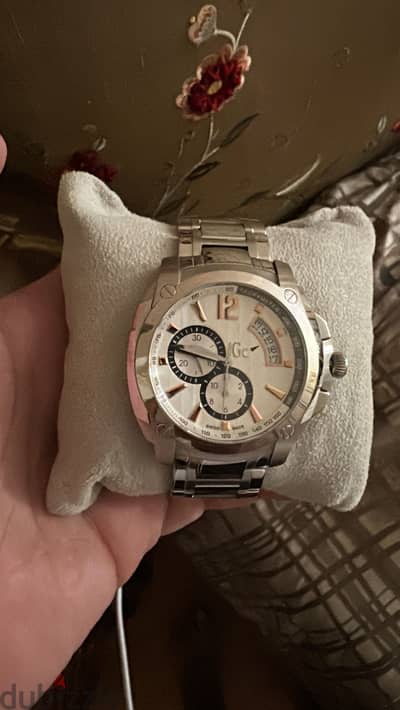 للبيع ساعة رجالي GC Guess Collection موديل X78001G1S