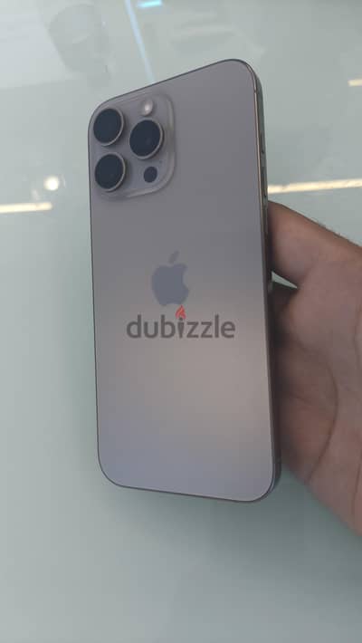 Apple - iPhone 16 Pro Max