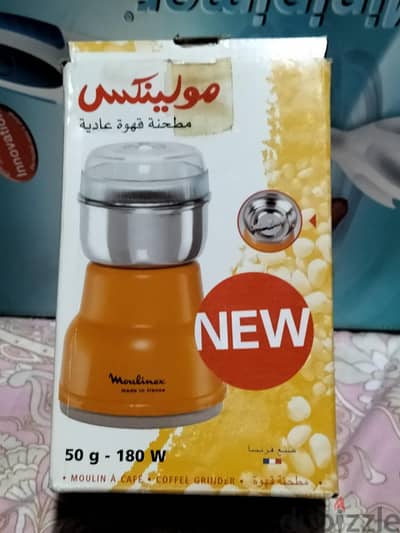 مطحنة بن القهوة و التوابل و الفواكه المجففة ، جديدة بالكرتونة متبرشمة