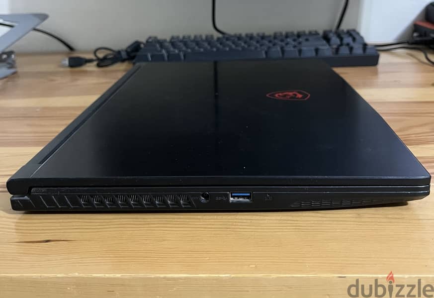 MSI gf63 thin 4
