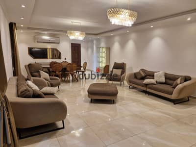 Furnished apartment for rent in Mohandeseen on Main Mohandeseen Street near El-Basha Square for daily and monthly rent