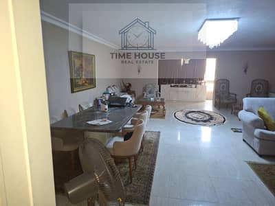 A fantastic apartment for rent on Al-Mirghani Street at a prime location