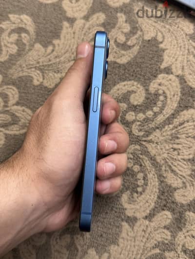 Apple - iPhone 13
