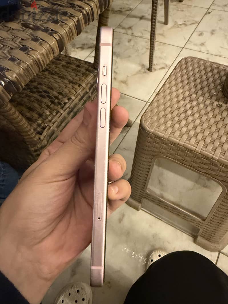 Apple - iPhone 15 plus 3