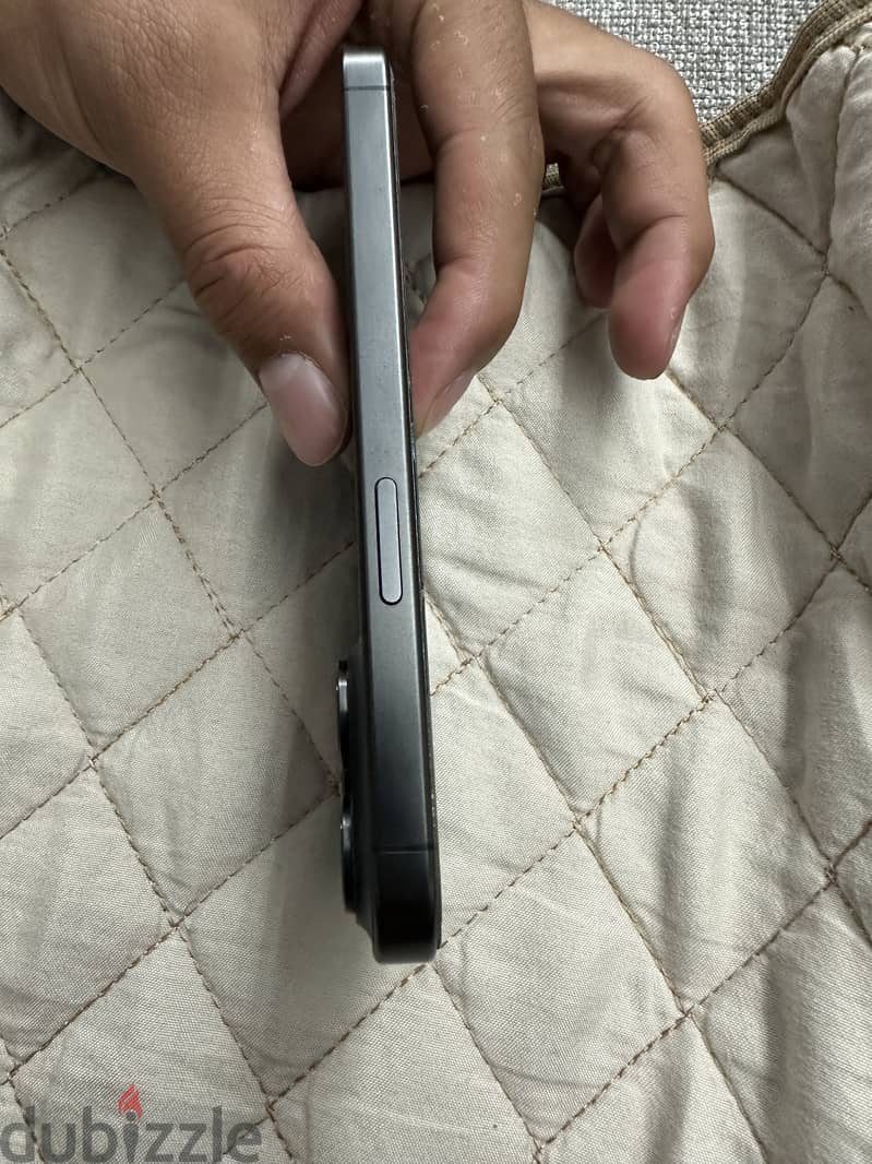Apple - iPhone 15 Pro 5