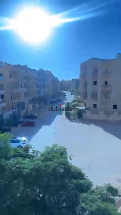 للبيع شقه في حدائق أكتوبر السياحيه أ
