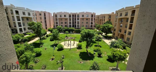 شقة تشطيب راقي للبيع في الرحاب - موقع مميز جدا قريب من الخدمات الرئيسية وبإطلالة مميزة وايد فيو جاردن (غير مفروش).