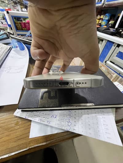 Apple - iPhone 15 Pro Max