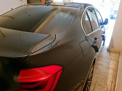 بي ام دبليو 330i 2017