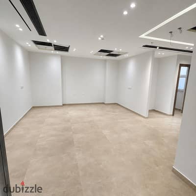 Office space for rent in a prime location in the heart of Sheikh Zayed. 114 square meters in Piaza59 Mall, directly next to the Zayed Dunes gate.