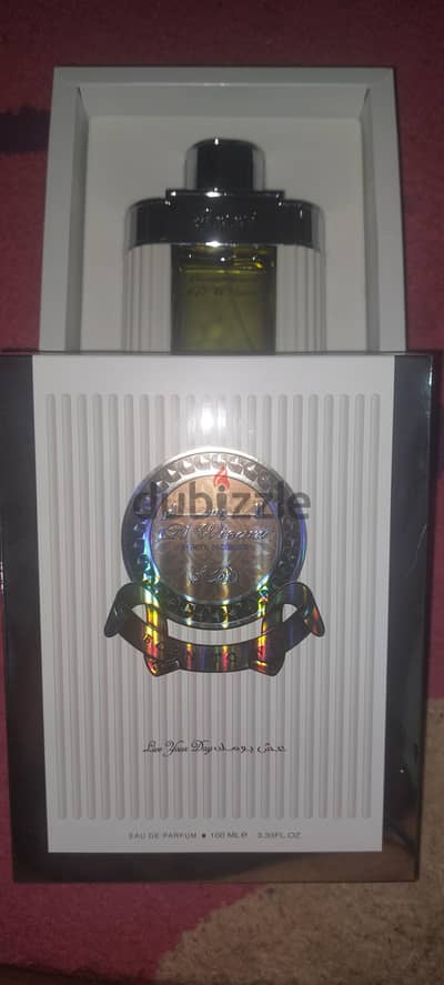 عطر الوسام الرصاصي جمال قوة و سبات رأحه قوي جدا و يدوم مناسب للاهداء