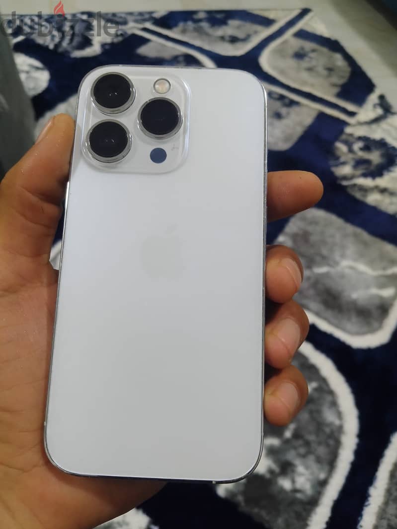 Apple - iPhone 14 Pro 3