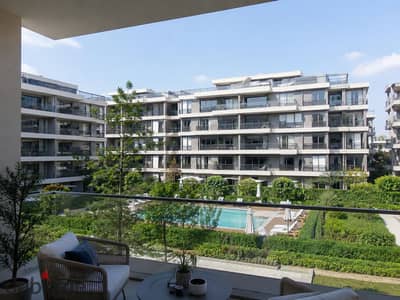 Apartment with a Stunning Landscape View for Sale at an Unbeatable Price with Flexible Installments in One of the Finest Compounds in Old Sheikh Zayed