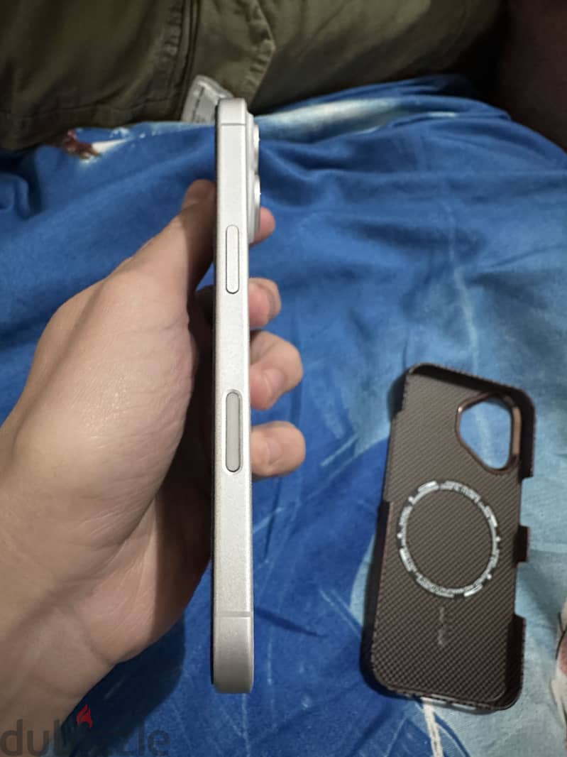 Apple - iPhone 16 1