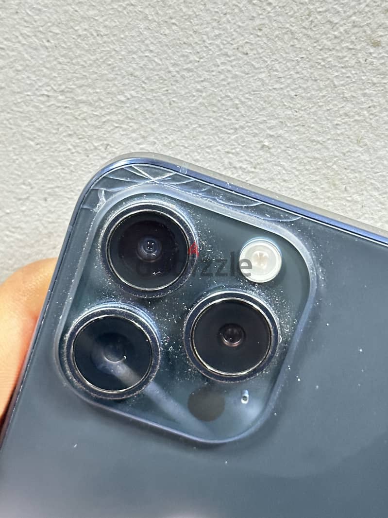 Apple - iPhone 15 Pro 5