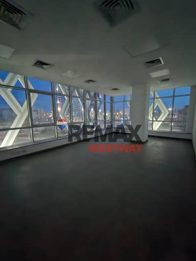 مكتب للايجار في كازان بلازا مساحة نادرة خلف مول العرب office for rent in kazan plaza behind mall of arabia