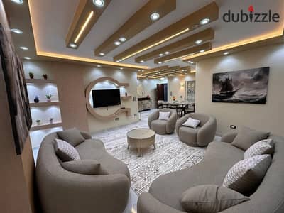 شقة VIP جديدة أول استخدام للإيجار اليومي – المهندسين شارع أحمد عرابي