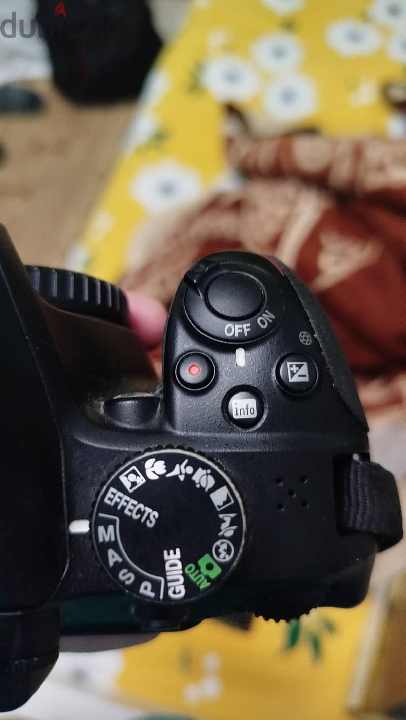 Nikon D3400 5