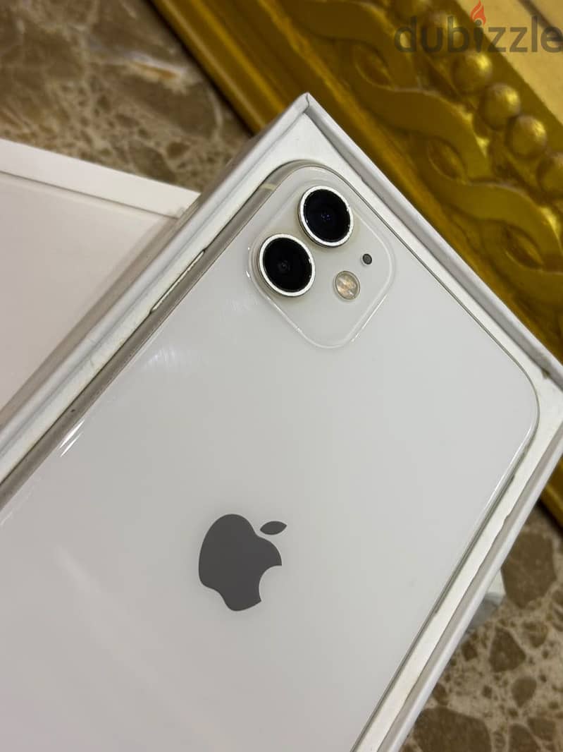 Apple - iPhone 11 3
