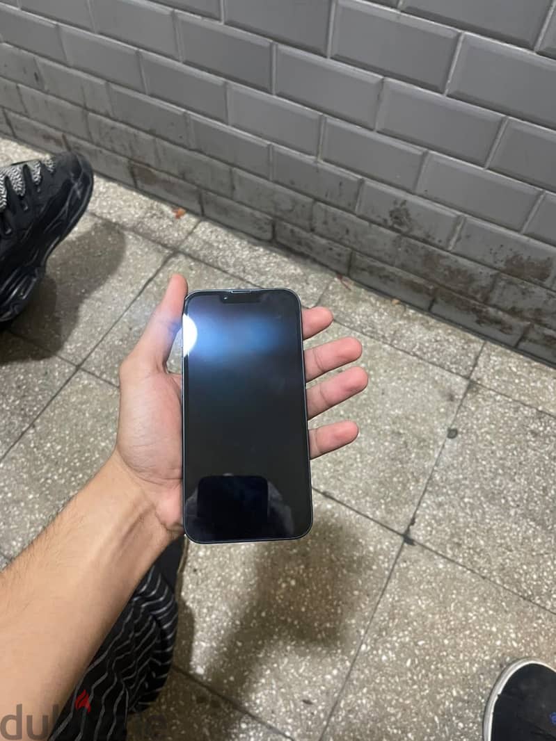 Apple - iPhone 13 2