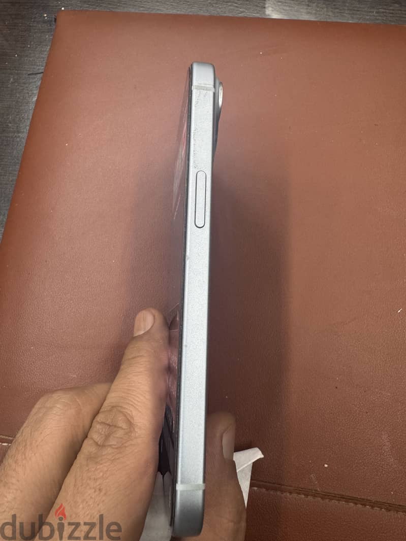 Apple - iPhone 15 2