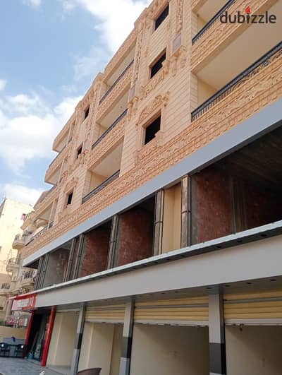 محل 100 متر للايجار مطلوب براند فقط