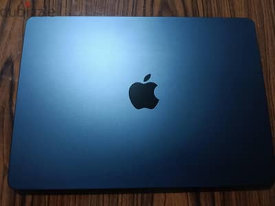 MacBook Air 13" M4 - 16GB RAM - 256GB Storage