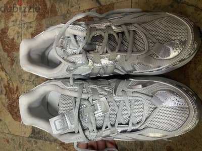 New balance running size 44
