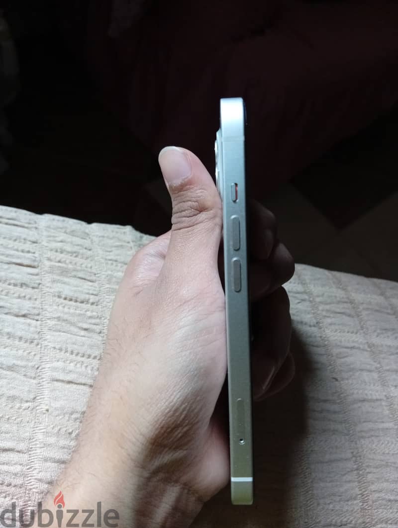 Apple - iPhone 13 2