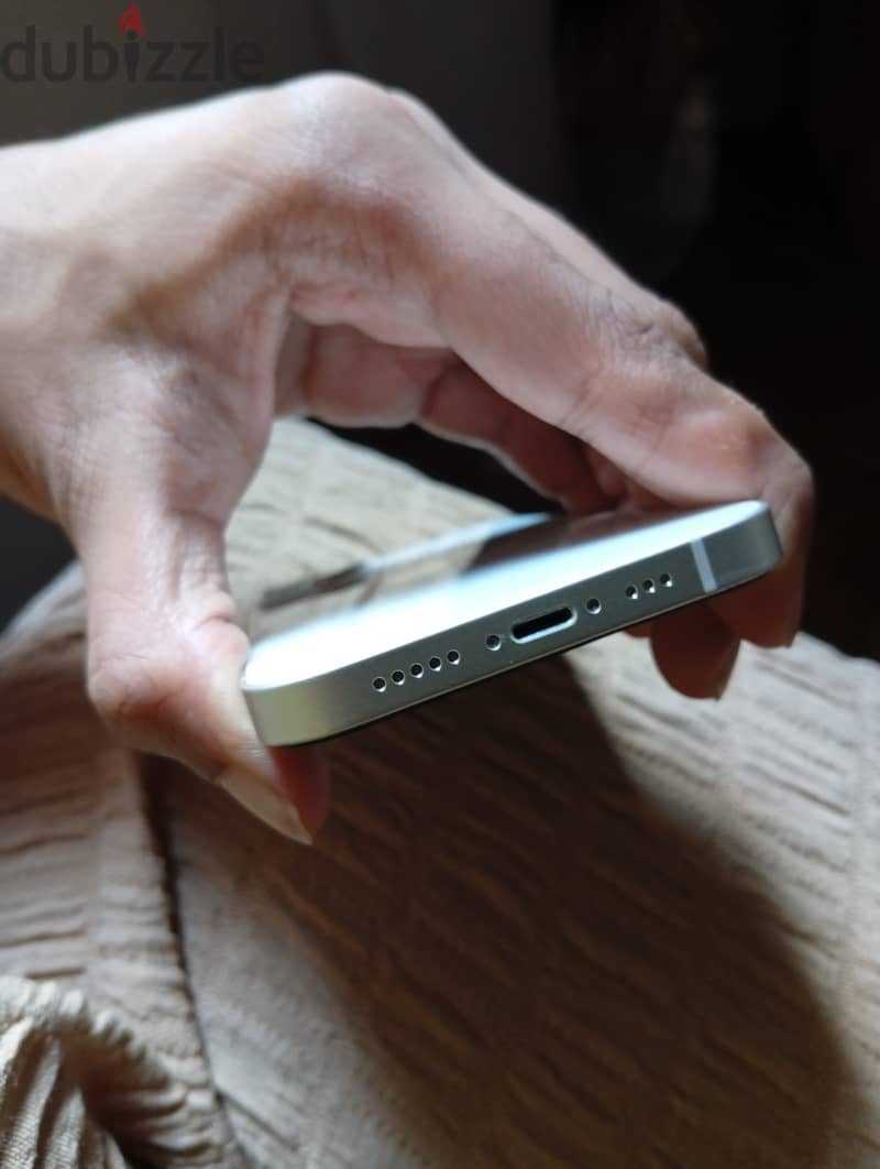 Apple - iPhone 13 5