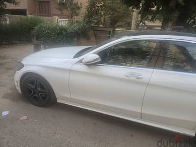 Mercedes-Benz C300 2021