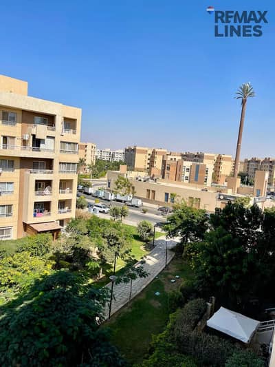 شقة للبيع في B11 مدينتي  - ١١٦م – وايد جاردن وبحري بجوار الخدمات والمسجد  فرصة مميزة جدًا في B11 – مجموعة 112