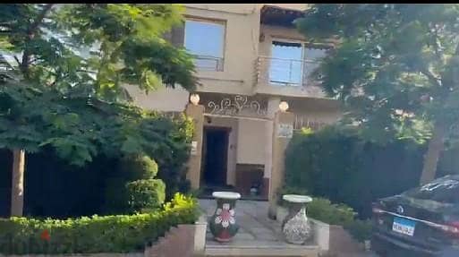 فيلا للبيع في حدائق اكتوبر - كمبوندإيفر جرين - من المالك