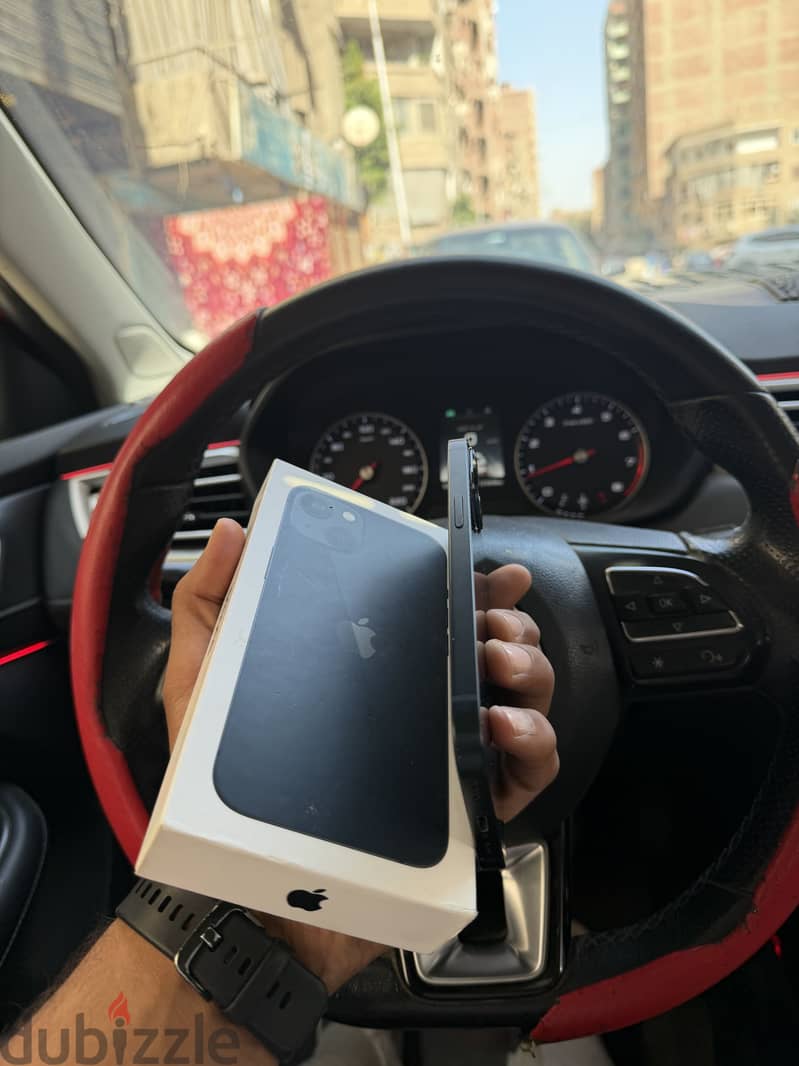 Apple - iPhone 13 4