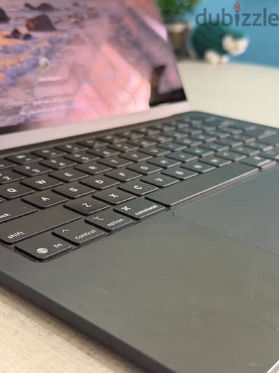 MacBook Air M4 – 256GB SSD – 16GB RAM – Midnight – حالة ممتازة