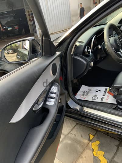 Mercedes-Benz C180 2020