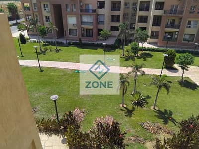 شقة للبيع بمدينتي بمنطقة B8 دور ثالث بالفرش والاجهزة 102م بسعر لقطة واستلام فوري