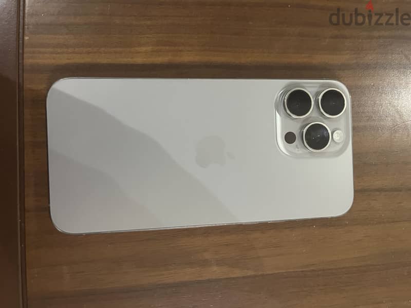 Apple - iPhone 15 Pro Max 2