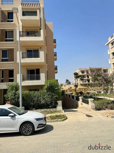 Apartment for sale with a distinctive view of the landscape, opposite Cairo Airport and minutes from Heliopolis, along Al-Thawra Street.