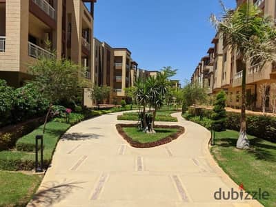 Apartment for sale in the Green 5 compound (by Edris Developments), 6th of October City, Northern Expansions. Area: 208 sqm. Semi-finished. Offered at