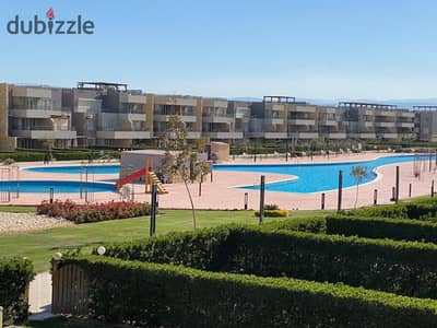 Wonderful chalet north-facing for sale in Blumar El Sokhna resort, on swimming pool.