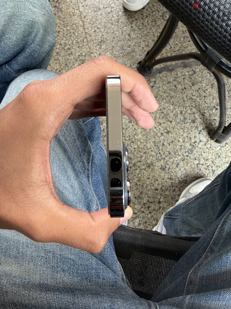 Apple - iPhone 13 Pro Max 9