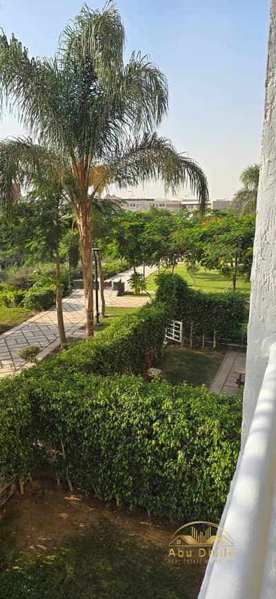 شقه 165 م للبيع بمدينتي " B12 "اطلاله مميزه علي مجري السيل مباشر و All Seasons Park