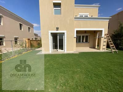 فيلا مستقلة (Standalone Villa) للإيجار بفيو مفتوح في كمبوند ميفيدا – إعمار مصر