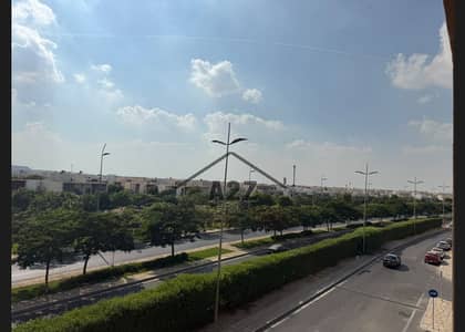 From the unique Fiuhat, a direct stream of the river, a finishing of the ultra luxury first residence, a prime location, immediate delivery, 124 meters