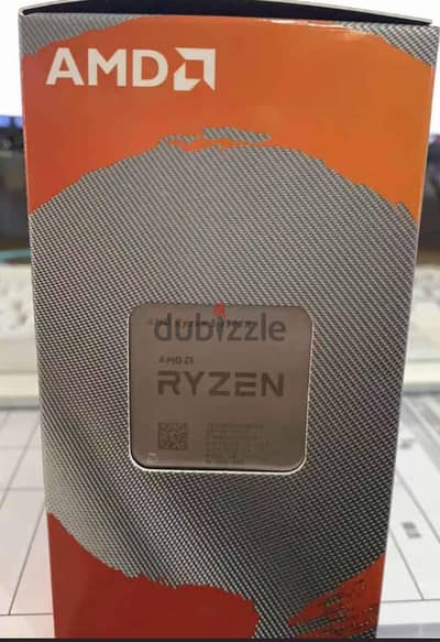 Ryzen 5 3500x للبيع بحاله فوق الممتاز و معاه كل حاجته